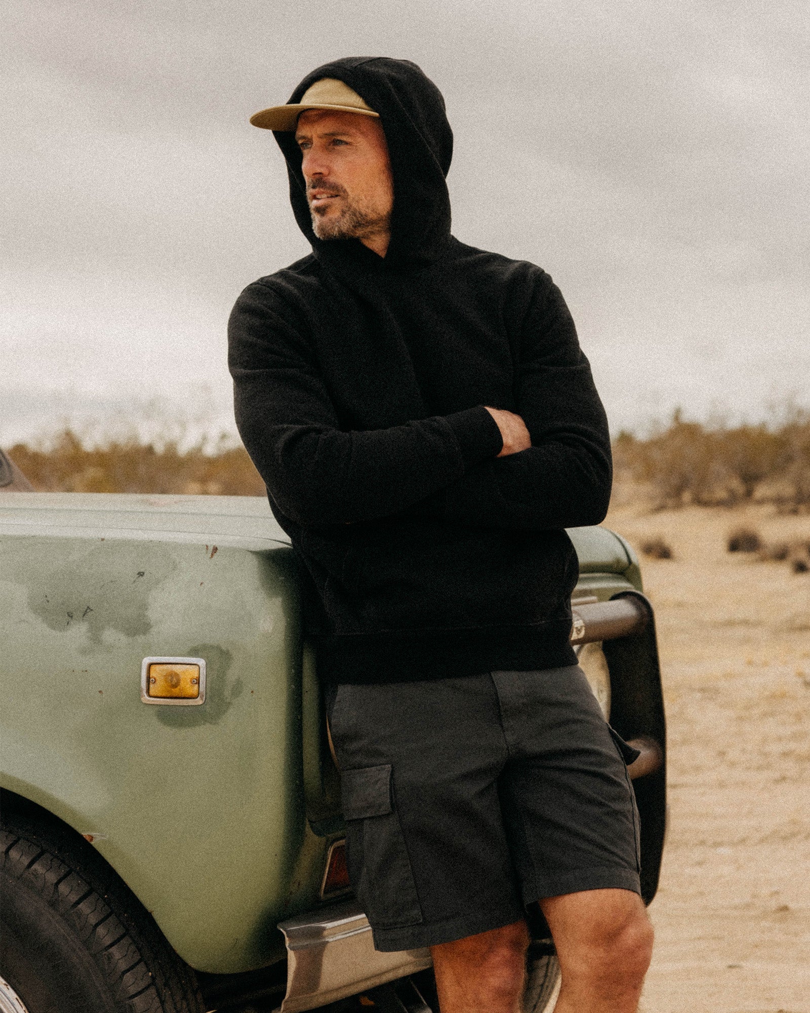The Tommie Short in Faded Black Broken Twill